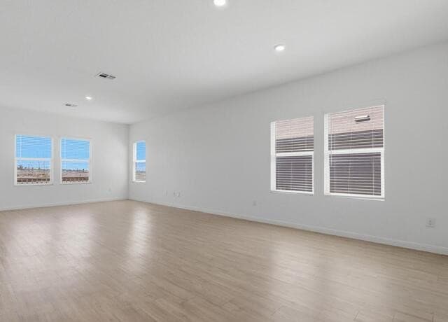 rental at 12914  Rosemary Bnd in St Hedwig, TX — photo 5