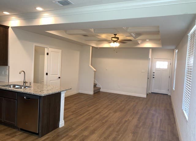 rental at 319  Untermaier St in New Braunfels, TX — photo 1