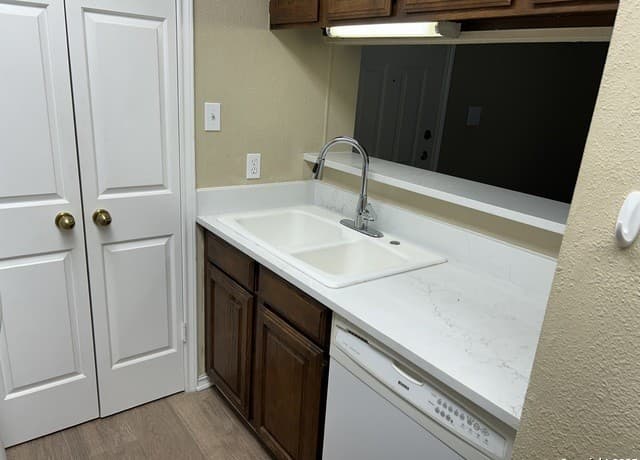rental at 13130  Blanco Rd Unit APT 207 in San Antonio, TX — photo 5