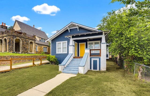 rental at 1307  Kayton Ave in San Antonio, TX — photo 4
