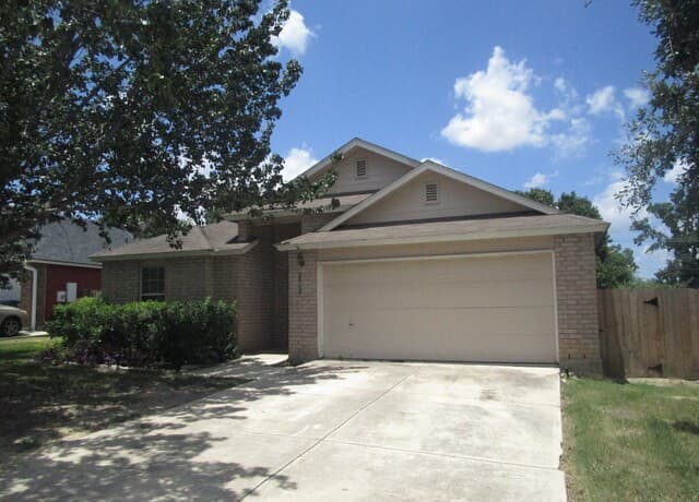 rental at 2848  Seascape Ln in New Braunfels, TX — photo 2