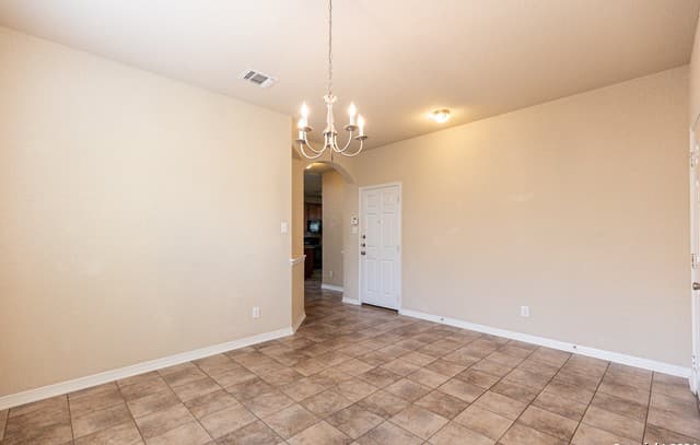 rental at 14010  Bella Donna in San Antonio, TX — photo 5
