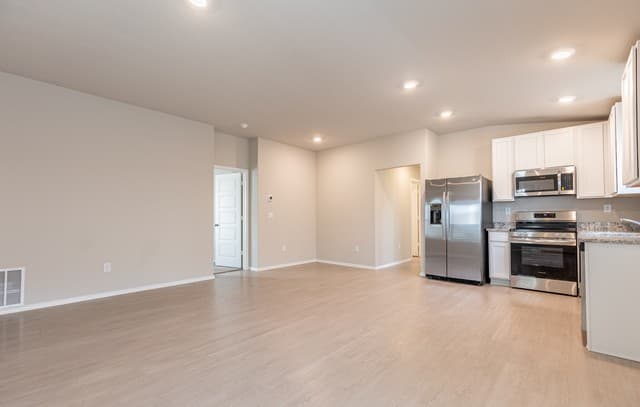 rental at 8807  Osprey Trl in San Antonio, TX — photo 4