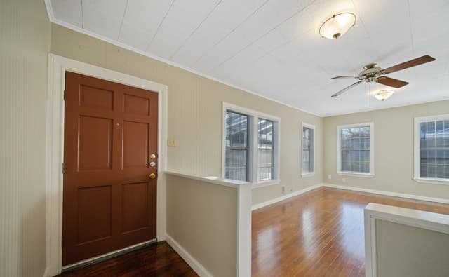 rental at 103  Cosgrove Street in San Antonio, TX — photo 3