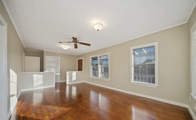 rental at 103  Cosgrove Street in San Antonio, TX — photo 5