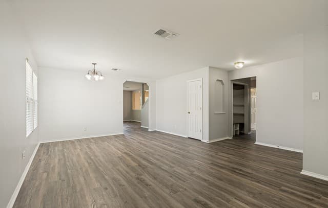 rental at 153  Hanging Moss in Cibolo, TX — photo 3