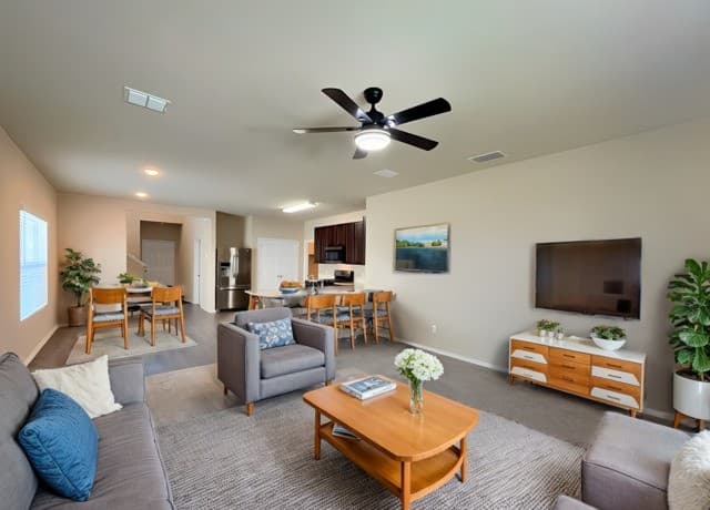 rental at 13531  Lily Lane in St Hedwig, TX — photo 3