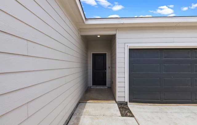 rental at 702  Cedar Keys in San Antonio, TX — photo 3