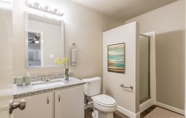 0rental at 122 Roundtree Ln Unit 6 in San Antonio, TX — photo 4