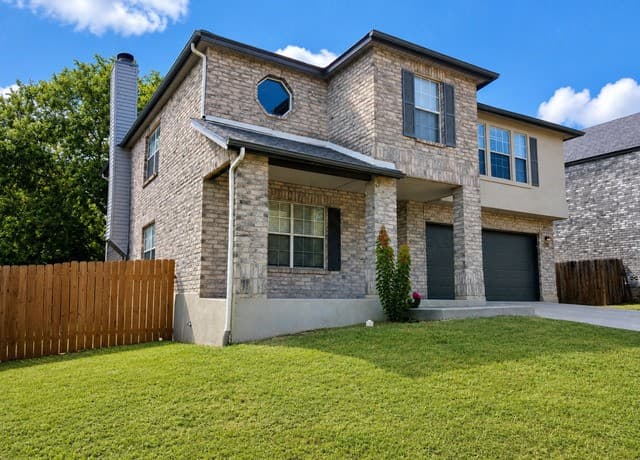 rental at 7306  Daulton Ridge in Converse, TX — photo 2