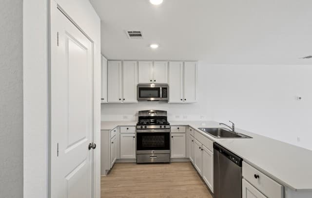 rental at 9754  Janefield Ml in San Antonio, TX — photo 5