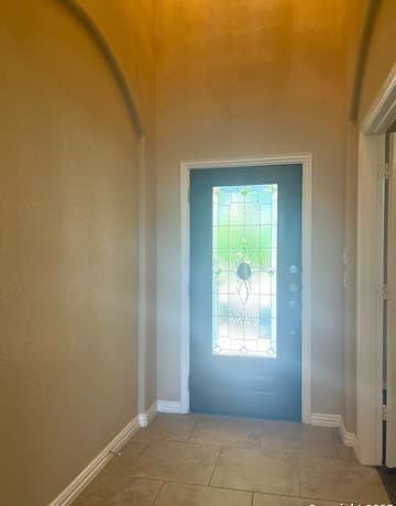 rental at 8630  Sierra Sky in San Antonio, TX — photo 3