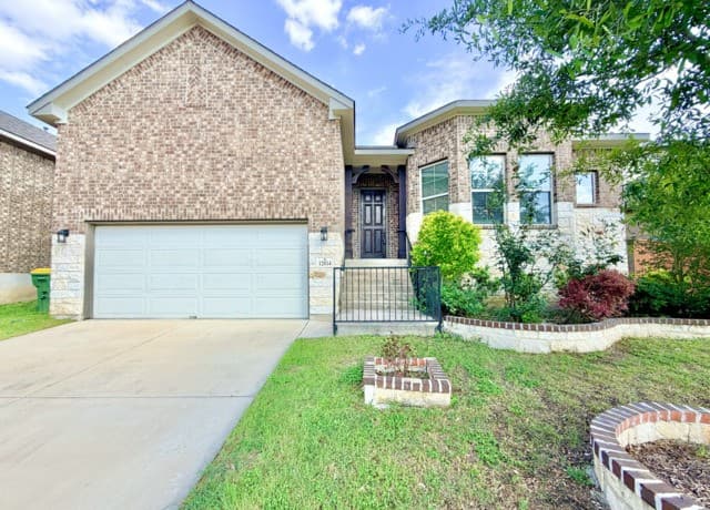 rental at 12014  Tower Creek in San Antonio, TX — photo 3