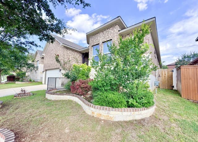 rental at 12014  Tower Creek in San Antonio, TX — photo 4
