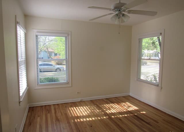 rental at 136  Harmon Dr in San Antonio, TX — photo 4