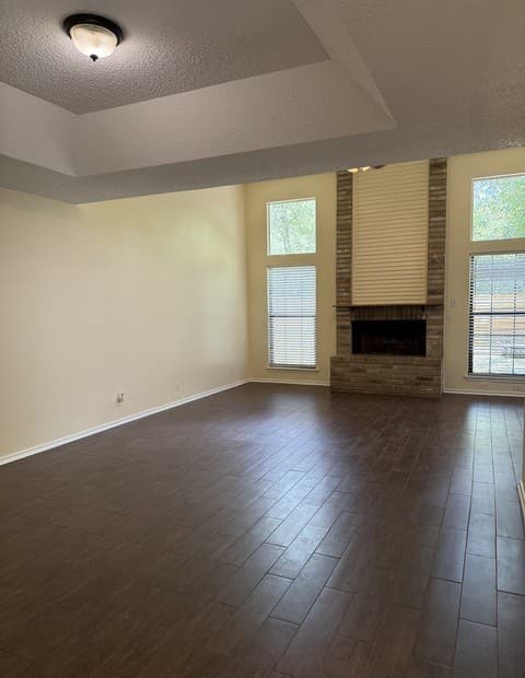 rental at 9510  Scots Gln in San Antonio, TX — photo 3