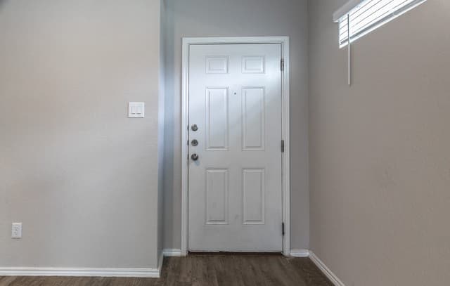 rental at 13040  Heathers Sun in St Hedwig, TX — photo 2