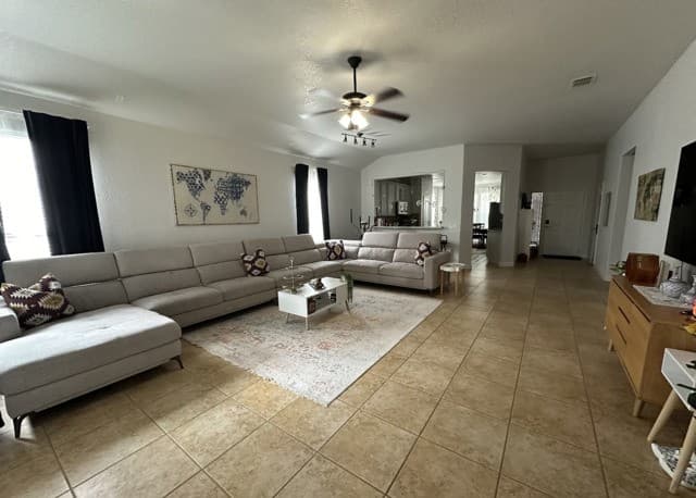 rental at 3414  Port Pl in San Antonio, TX — photo 3