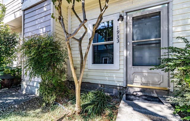 rental at 1933  Crossgate Park in San Antonio, TX — photo 2