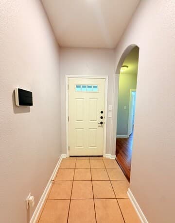 rental at 6711  Buckhorn Cliff in San Antonio, TX — photo 5