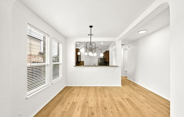 rental at 13515  Ashmont Ter in Live Oak, TX — photo 2