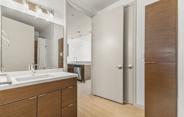 rental at 17902  La Cantera Pkwy Unit 406 in San Antonio, TX — photo 4