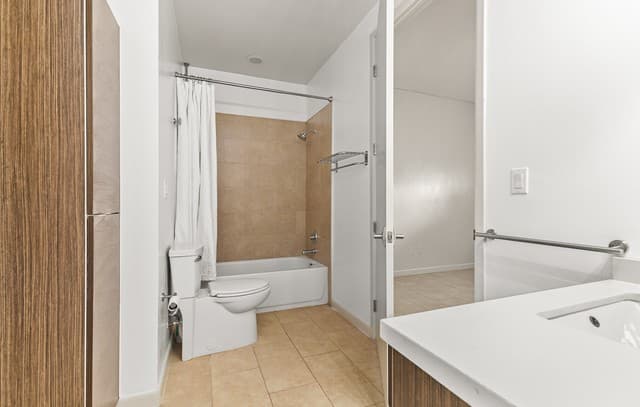 rental at 17902  La Cantera Pkwy Unit 406 in San Antonio, TX — photo 5
