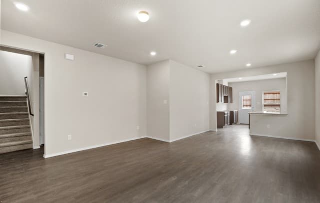 rental at 7810  Champion Crk in San Antonio, TX — photo 5