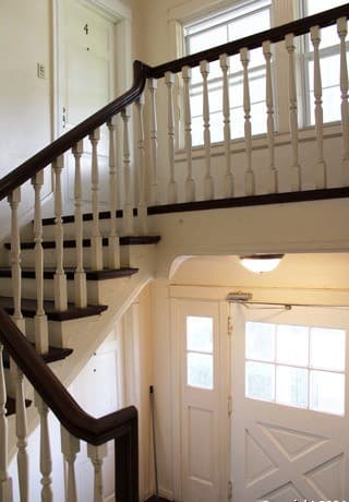 rental at 706 W French Pl Unit 3 in San Antonio, TX — photo 3