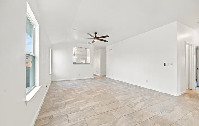 rental at 5107  Badland Beacon in Converse, TX — photo 5