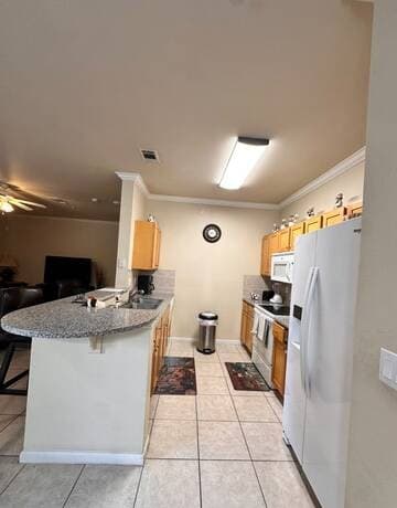 rental at 6160  Eckhert Unit 603 in San Antonio, TX — photo 2