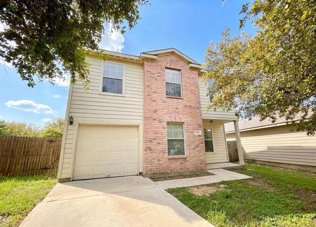 rental at 5702  Wildcat Cyn in San Antonio, TX — photo 1