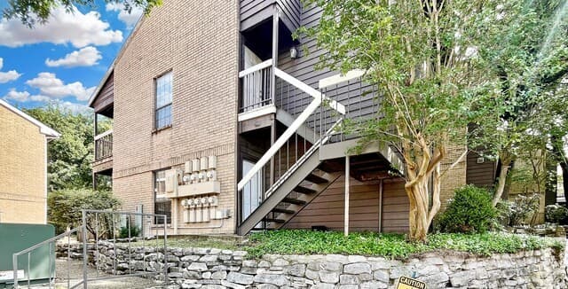 rental at 8655  Datapoint Drive Unit 801 in San Antonio, TX — photo 1