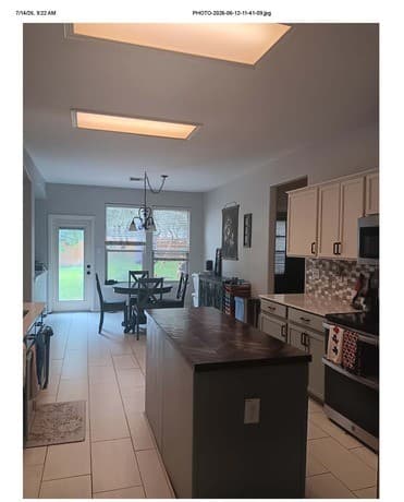 rental at 13417  Bristol Oak in Universal City, TX — photo 3