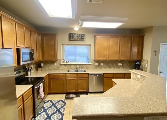 rental at 2616  Riva Ridge in Schertz, TX — photo 4