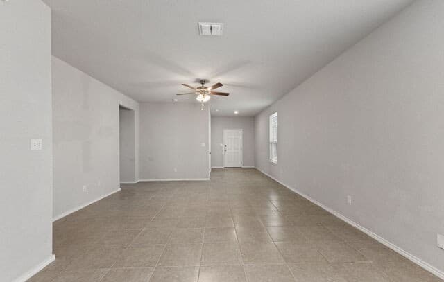 rental at 10019  Rancho Real in San Antonio, TX — photo 2