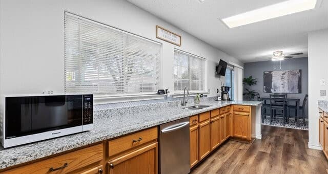 rental at 1105  Morningmist Ln in Schertz, TX — photo 5