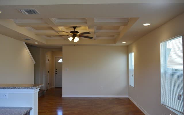 rental at 16711  Jupiter Hvn Unit 2 in Selma, TX — photo 5