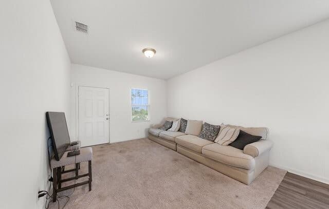 rental at 5811  Rue Picasso in Converse, TX — photo 5