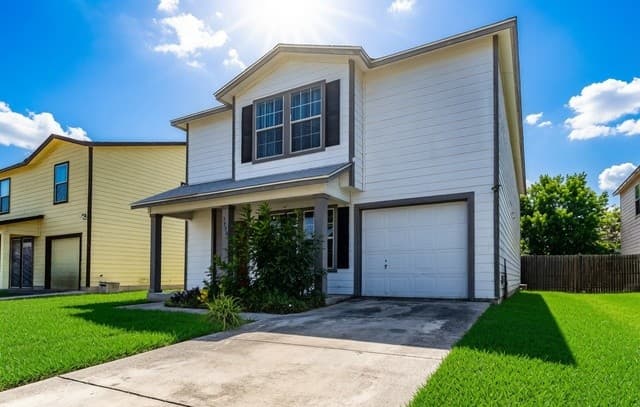 rental at 3550  Sage Mdw in San Antonio, TX — photo 3