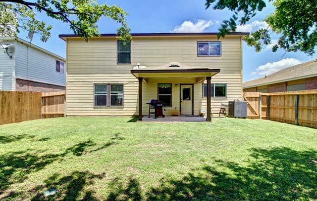 rental at 3906  Azalea Breeze in San Antonio, TX — photo 3