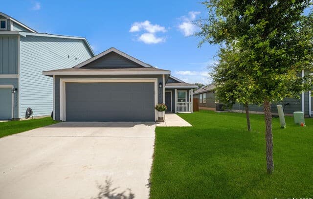 rental at 14718  Dillard Ml in San Antonio, TX — photo 1