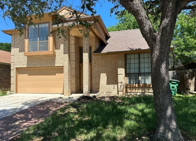 rental at 3235  Tree Grove in San Antonio, TX — photo 2