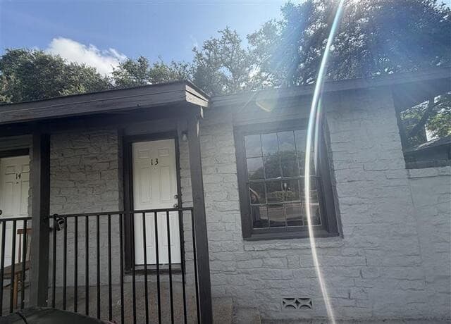 rental at 520  Gentleman Rd Unit 13 in San Antonio, TX — photo 1