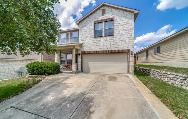 rental at 7659  Presidio Ledge in Boerne, TX — photo 1