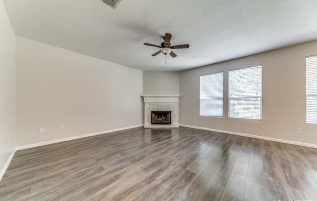 rental at 7659  Presidio Ledge in Boerne, TX — photo 4