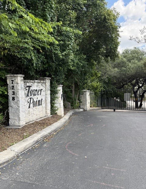 rental at 7738  Charmers Rd Unit 908 in San Antonio, TX — photo 1