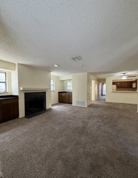 rental at 7738  Charmers Rd Unit 908 in San Antonio, TX — photo 4