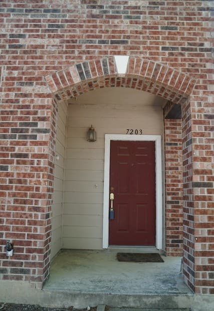 rental at 7203  Snowden Crst in San Antonio, TX — photo 3