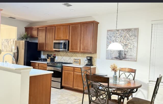 rental at 11715  Elijah Stapp in San Antonio, TX — photo 2